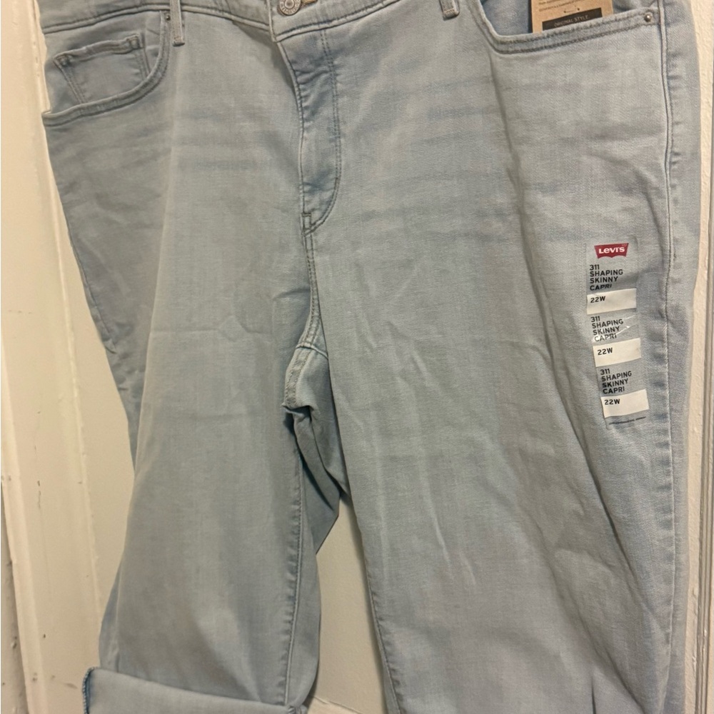 Levis 311 Jeans Womens Size 22W Blue Shaping Skinny Capri Stretch Slimming NEW